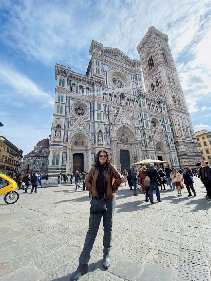 Natalie Maroun in front of the Cathedral of Santa Maria del Fiore in Florence, Italy
