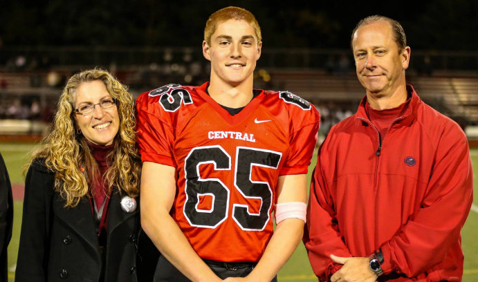 Evelyn and Jim Piazza with their son