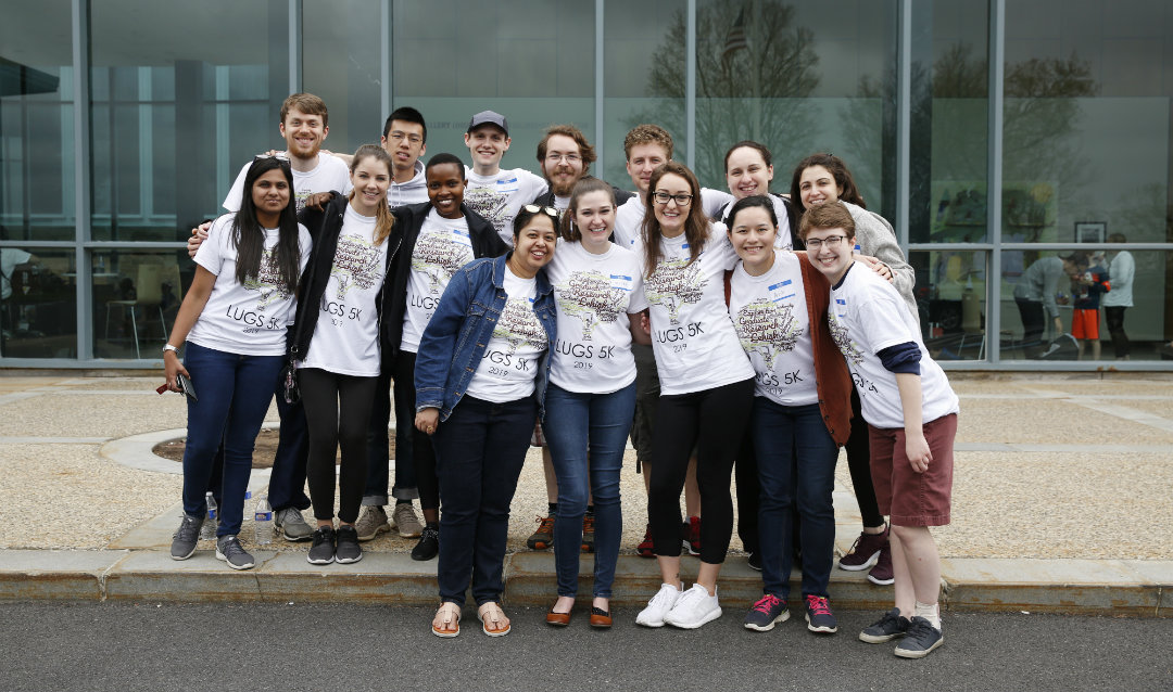 Graduate student volunteers at Lehigh 5K