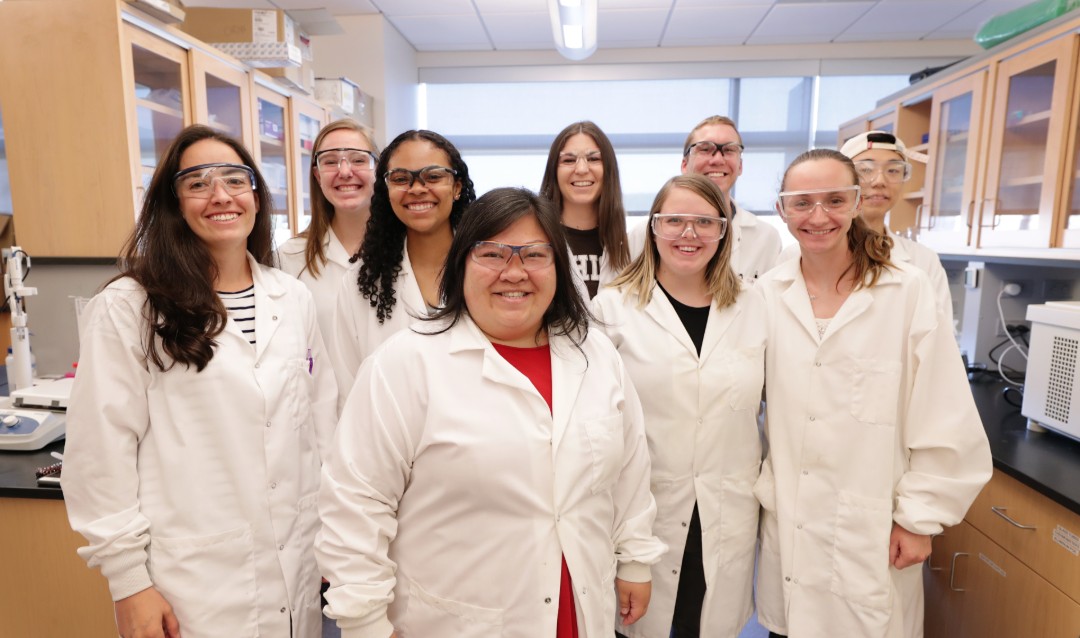 Lehigh professor Lesley Chow and members of the Chow Lab 