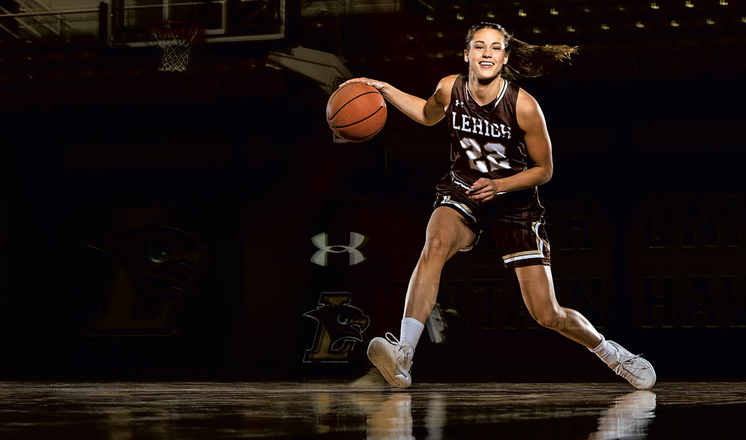 Hannah Hedstrom dribbling