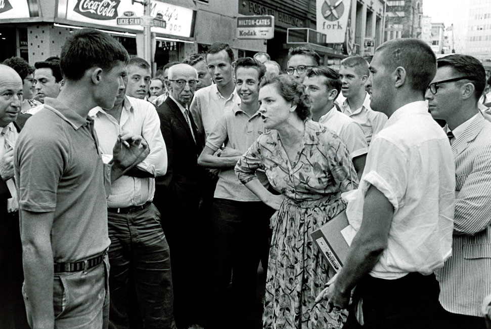  Danny Lyon photo of demonstrators in Georgia in 1963.