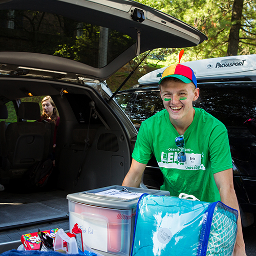 Student moving in