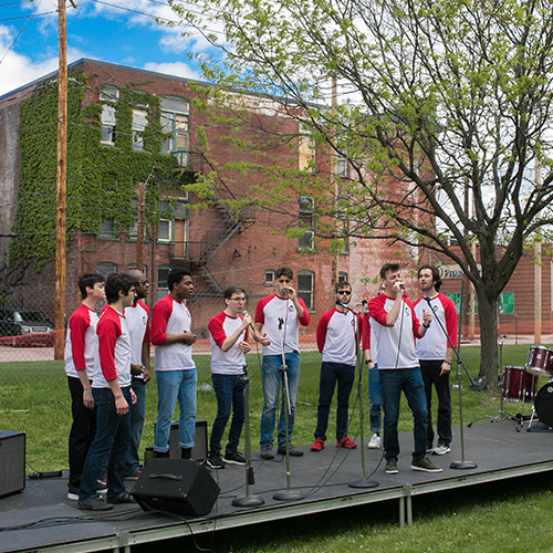 Lehigh students standing on SouthSide Greenway