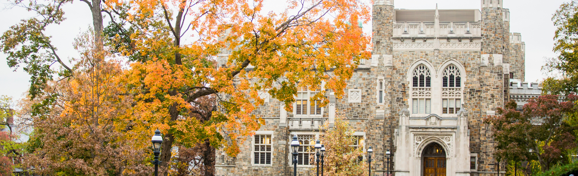 Linderman Library in fall