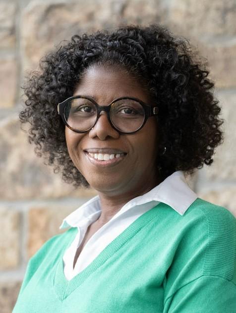 Robin Sundaramoorthy headshot