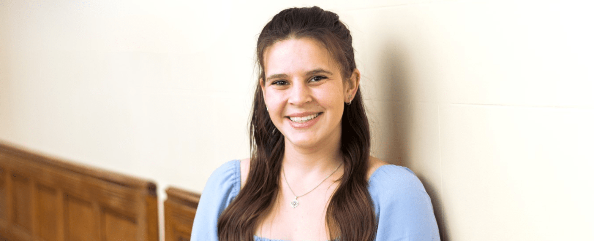 Annabelle Parker '28 Headshot Hero