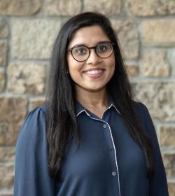 Madhavi Reddi headshot