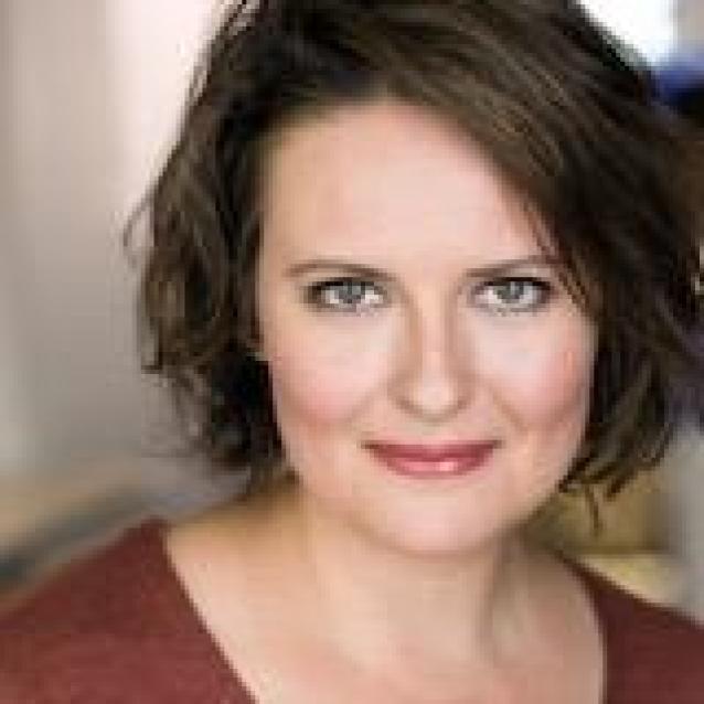 Jessica Dean headshot