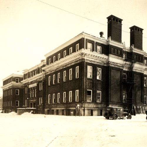 Williams Hall in 1903