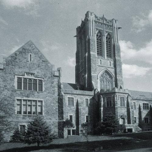 Alumni Memorial Building in 1925